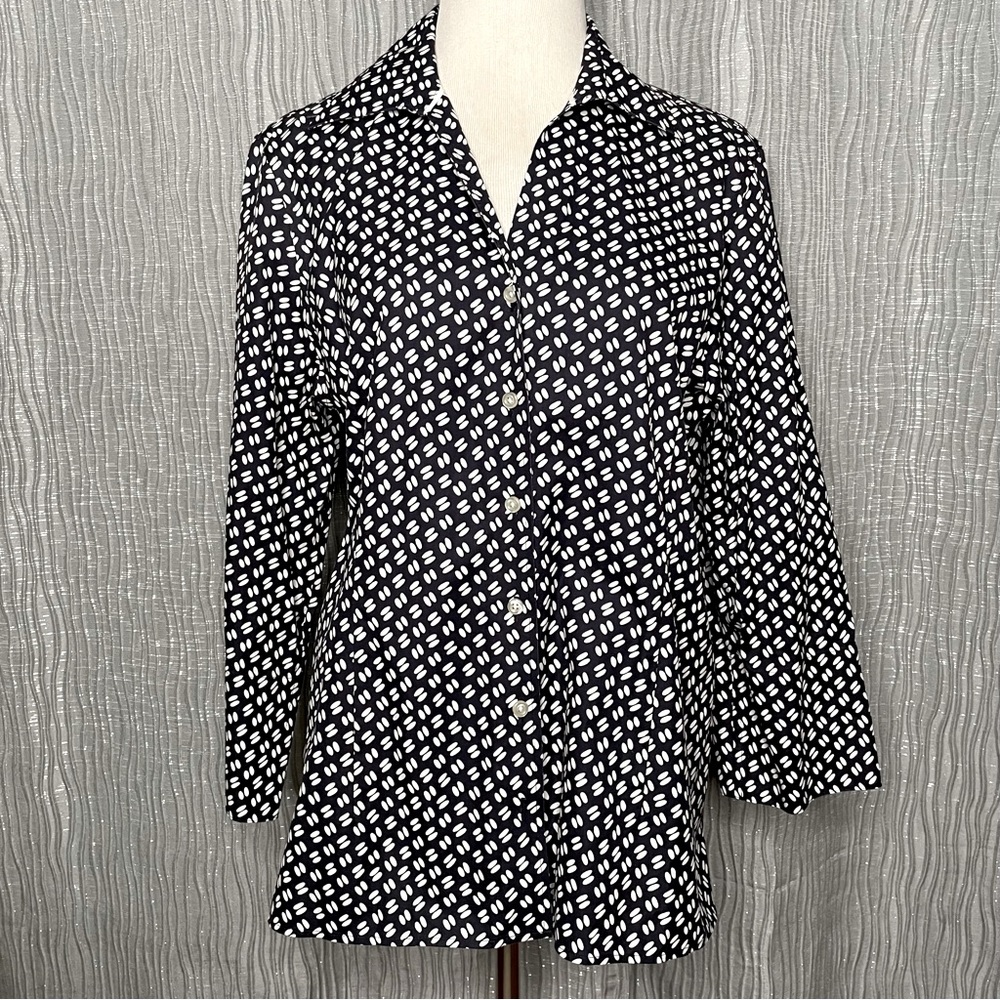 Lands End No Iron Pinpoint Oxford. NWOT